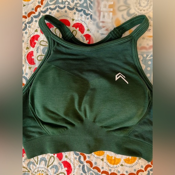 🆕 ONER Active SMALL Effortless Seamless High Neck Bralette PRINTED
LOGO - Picture 6 of 7